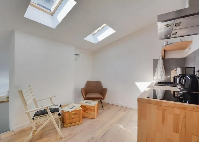 Place Stanislas 5eme Апартаменты *